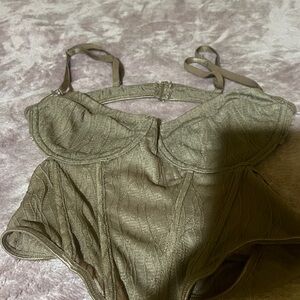 SHEIN Light Brown Lace Corsette with Underwire